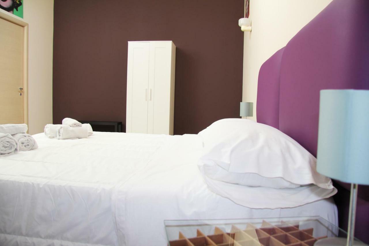 Urban Pop 2 Bnb Bed & Breakfast Catania Ngoại thất bức ảnh